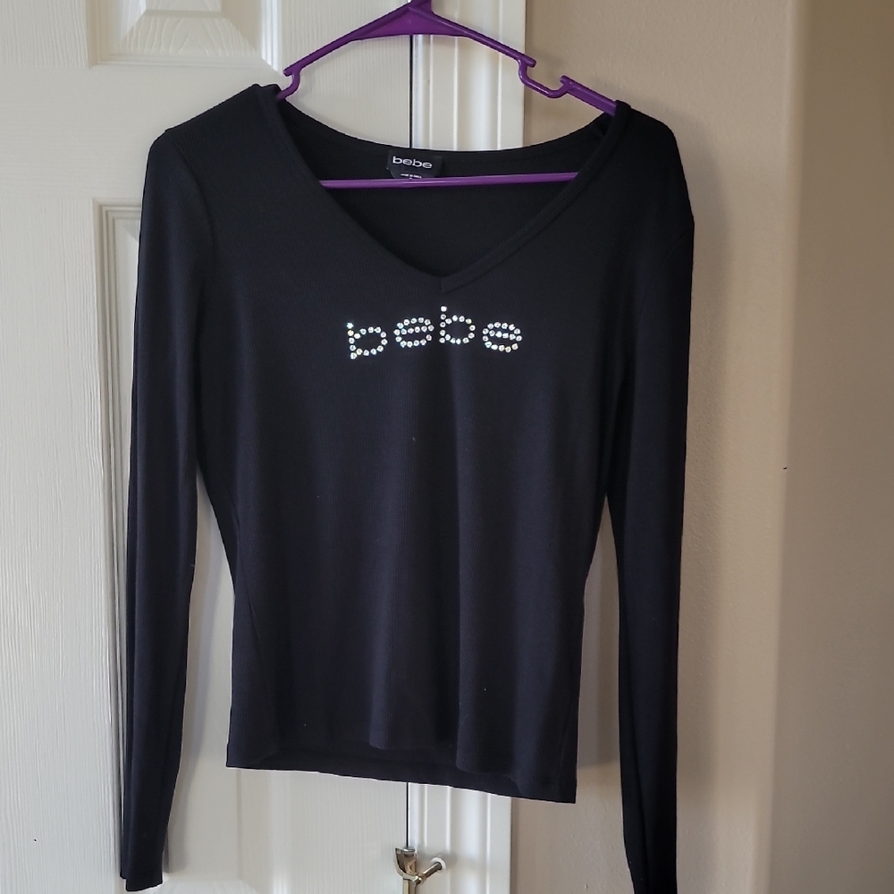Bebe Black V-Neck Long Sleeve Top